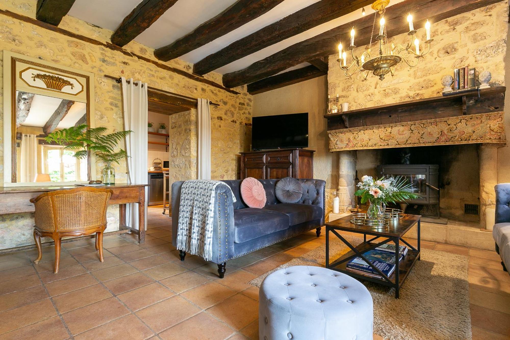 La Maison Louverie Pontours ภายนอก รูปภาพ