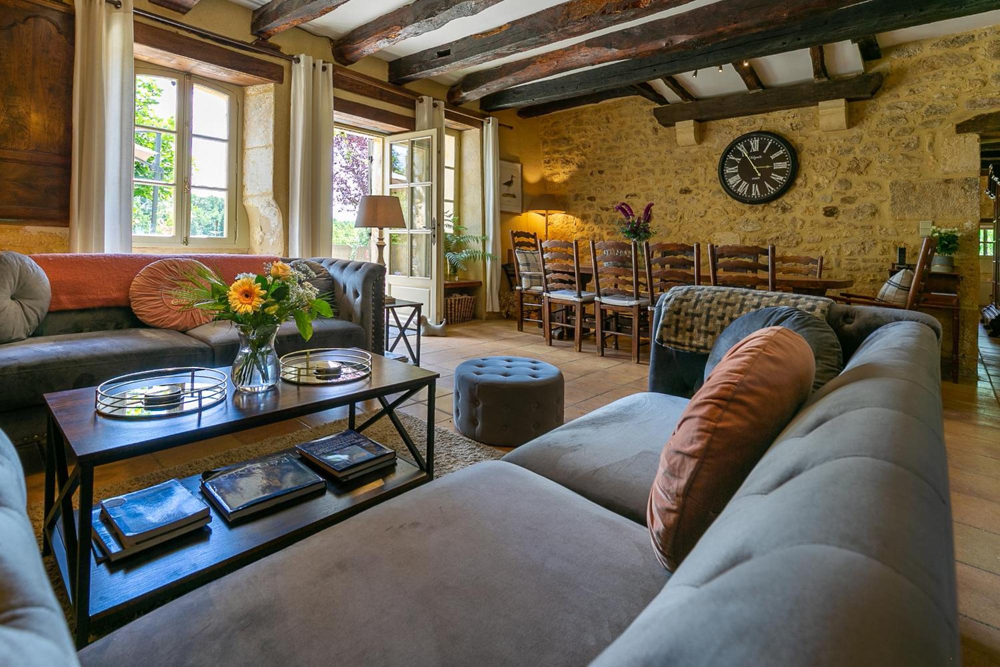 La Maison Louverie Pontours ภายนอก รูปภาพ